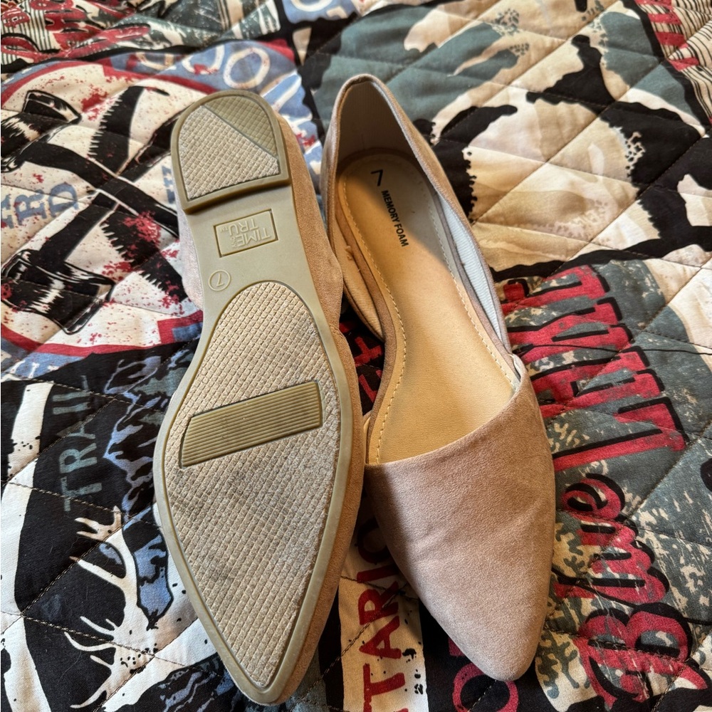 Time and Tru lightly worn beige suede loafers! - Picture 2 of 2